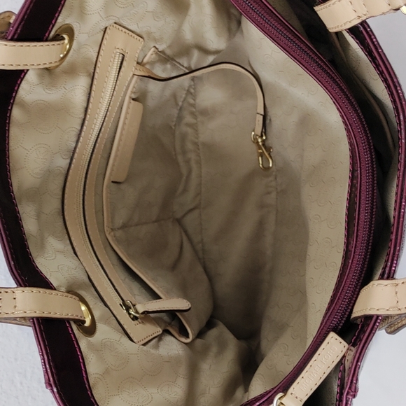 Michael Kors Jet Set East West Signature Bordeaux Patent Leather Metallic Tote - Picture 15 of 17